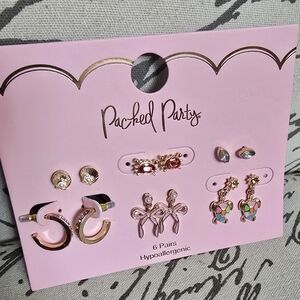 6pk of Adorable earrings New